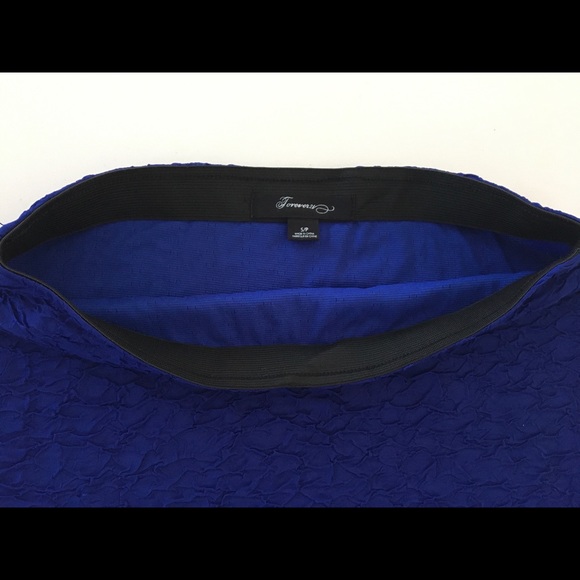 Forever 21 Short Crinkle Skirt Blue - Picture 5 of 7